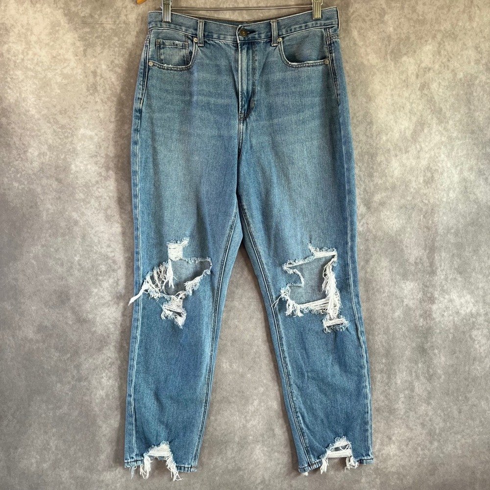 American Eagle Mom Jean Women 10 Blue Distressed High Rise Tapered Frayed Hem‎